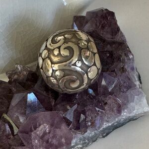 Brighton extra large bead